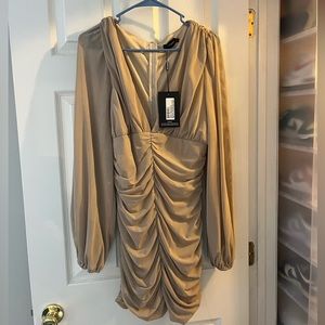 PrettyLittleThings Long-sleeve dress